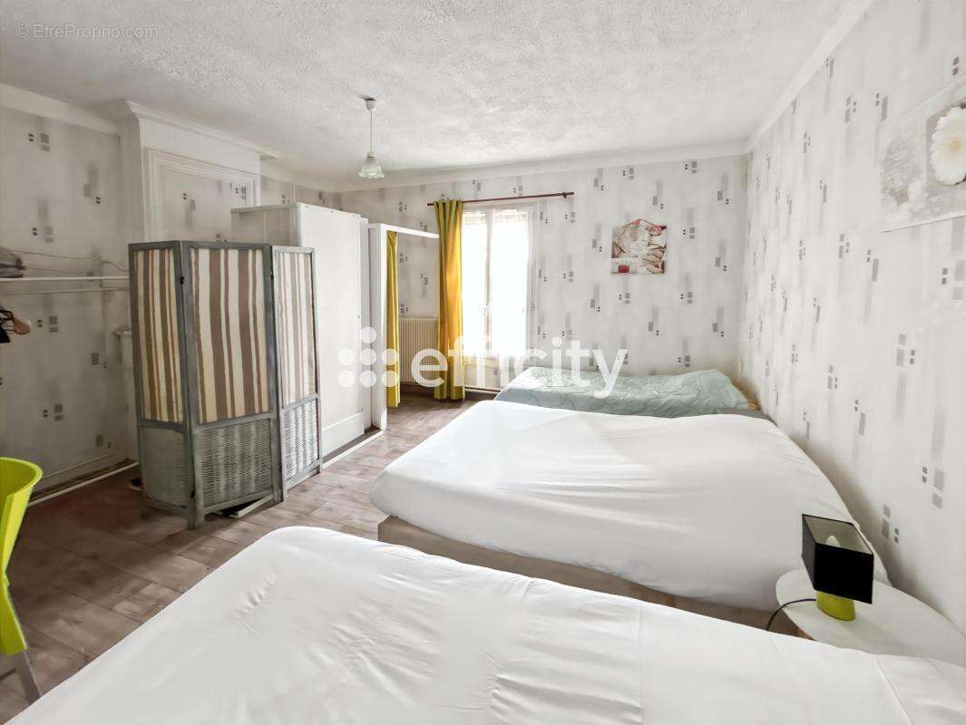 Appartement à SAINTES