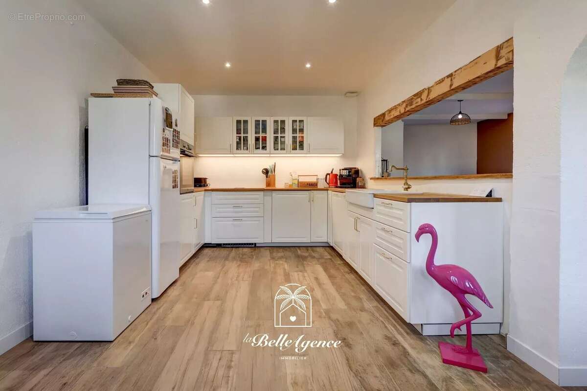 Appartement à L'ESCARENE