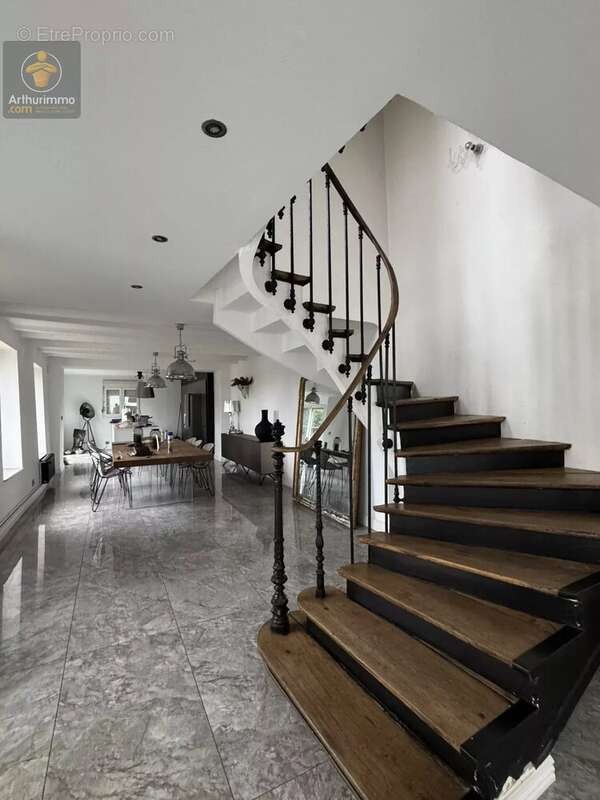 Maison à LORRY-LES-METZ