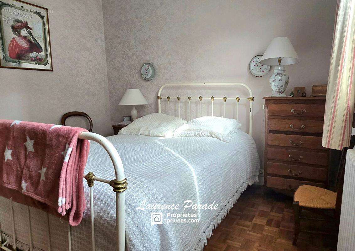 Maison à MONTPON-MENESTEROL