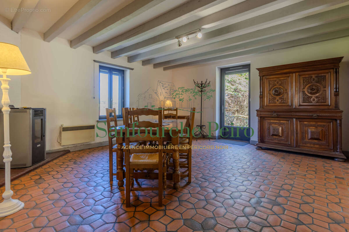 Maison à SARLAT-LA-CANEDA
