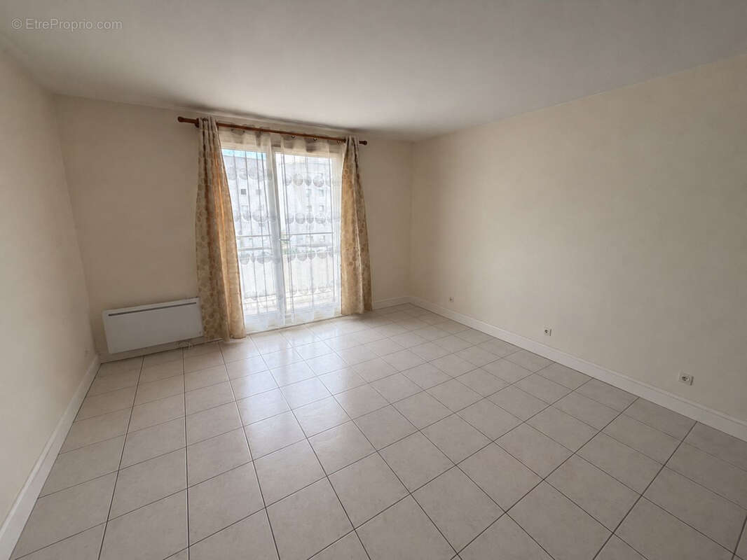 Appartement 63 m² à Bagnolet  - photo 4