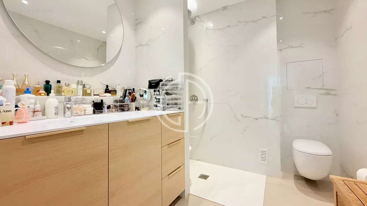 Penthouse - a pieds du centre de cannes - photo 10