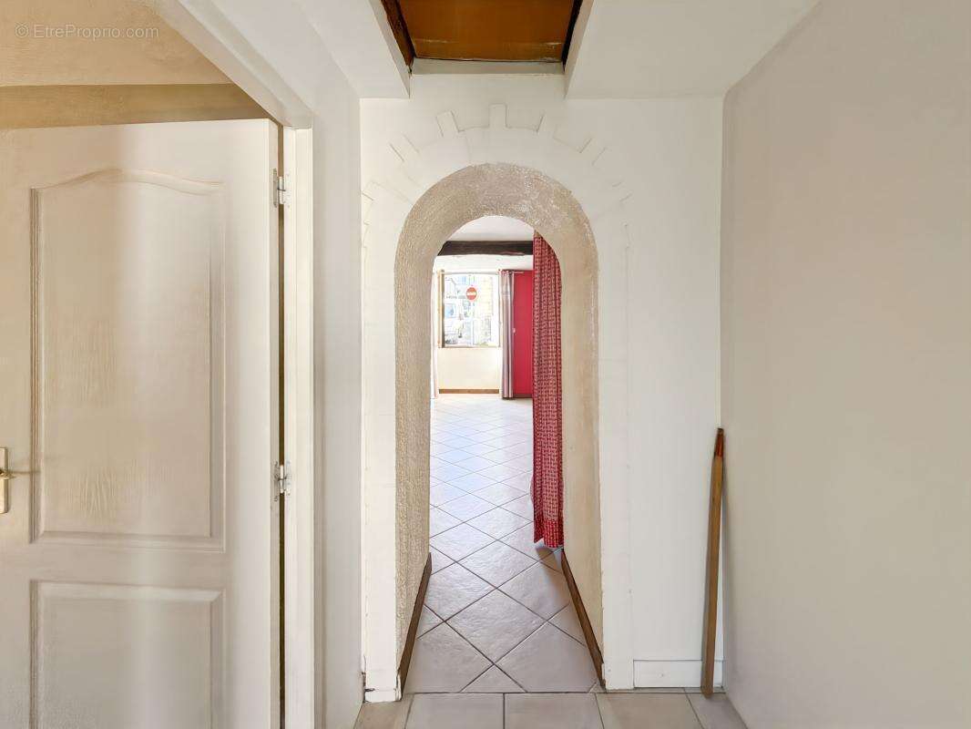 Maison à AGONAC