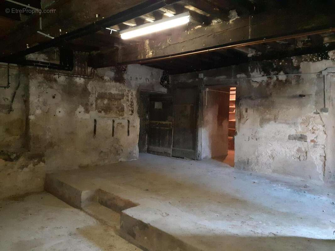   - Appartement à DRAGUIGNAN