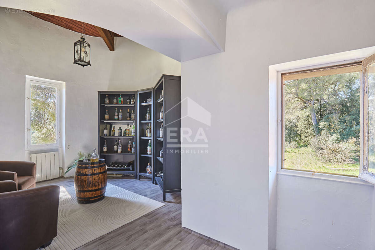 Appartement à CABRIES