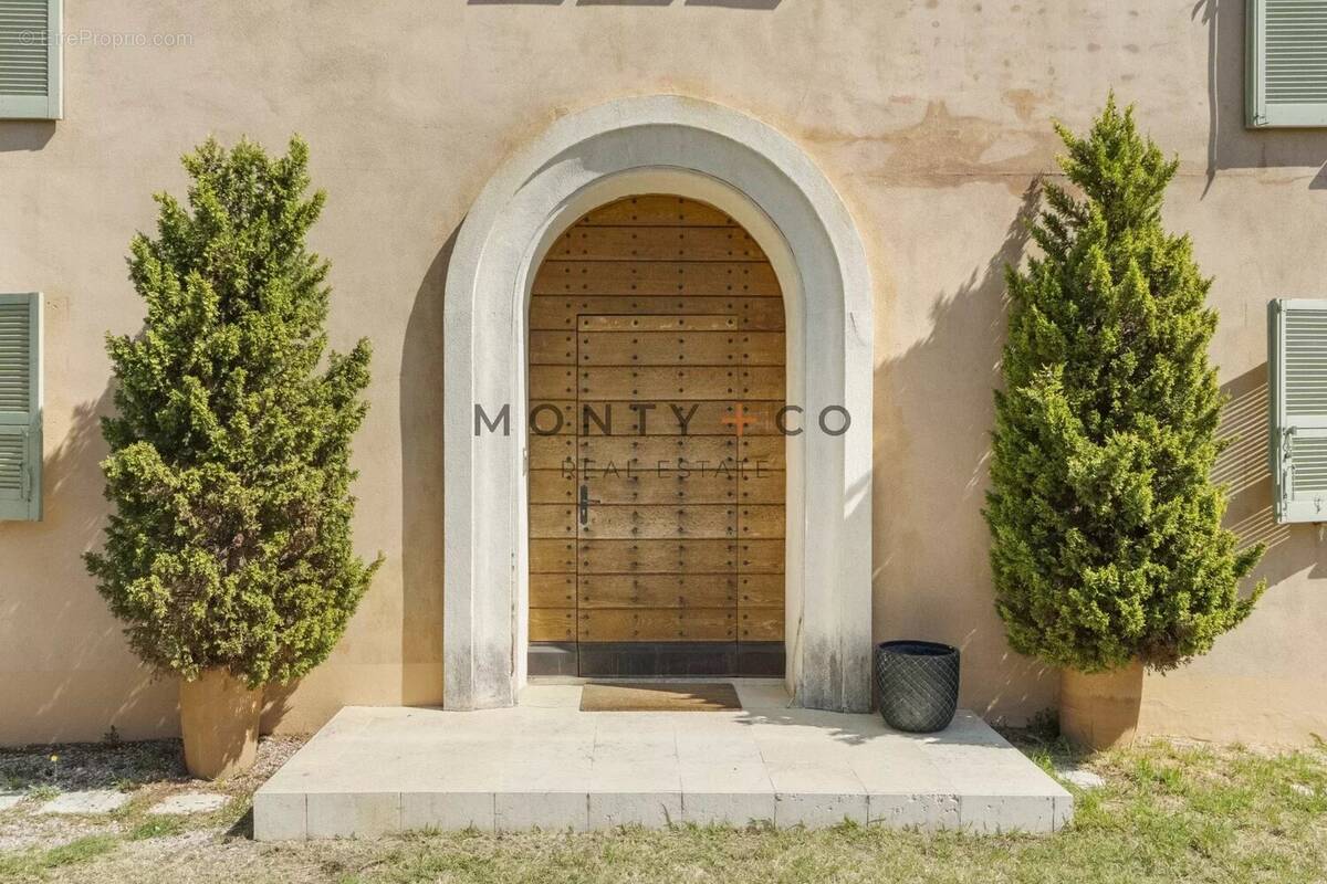 Maison à MENTON