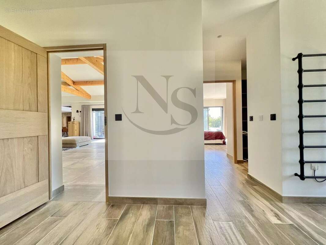 Maison à AIX-EN-PROVENCE