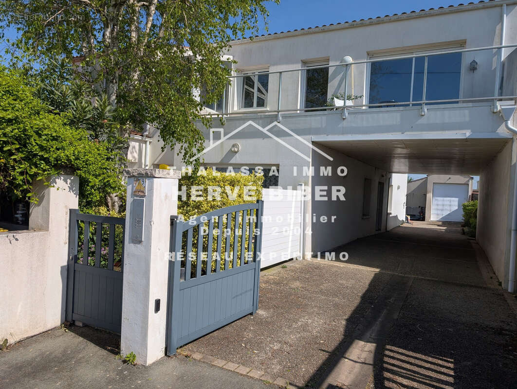 Appartement à AYTRE