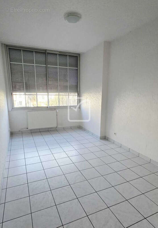 Appartement à BRIVE-LA-GAILLARDE