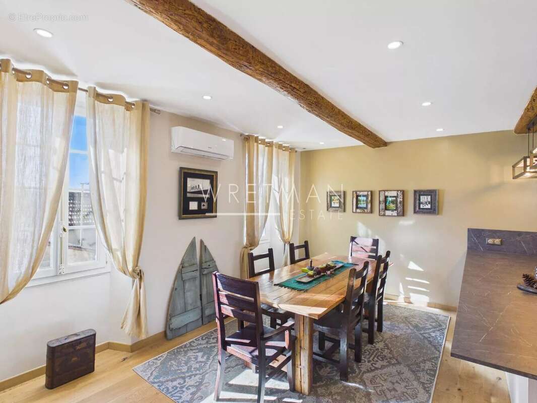 Maison à MONTAUROUX