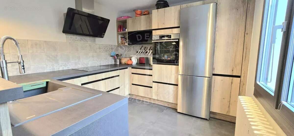 Maison à NAVES-PARMELAN