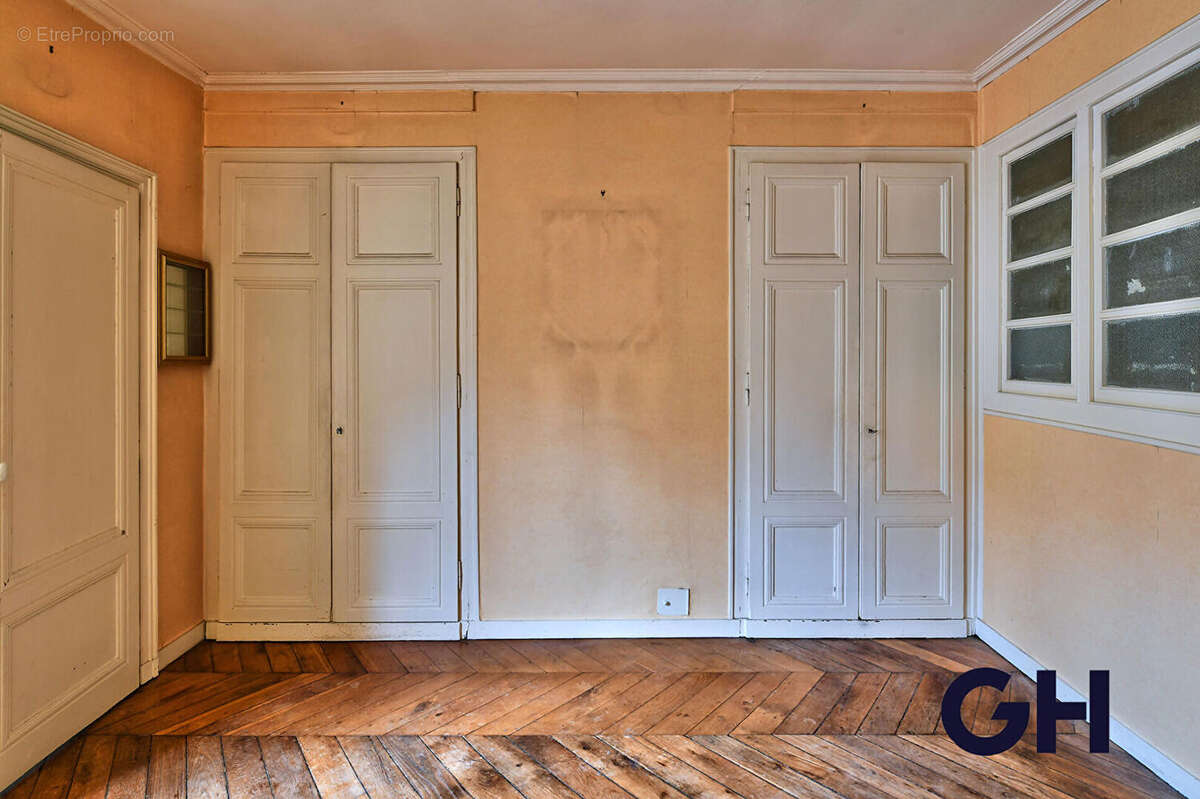 Appartement à LYON-6E