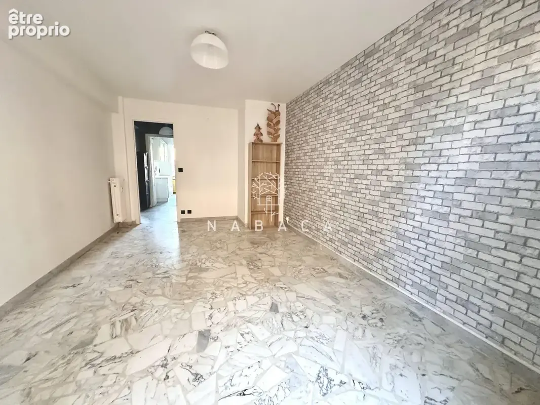 Appartement 3 pièces 55 m² à vendre à Le Cannet (06110) - photo 2