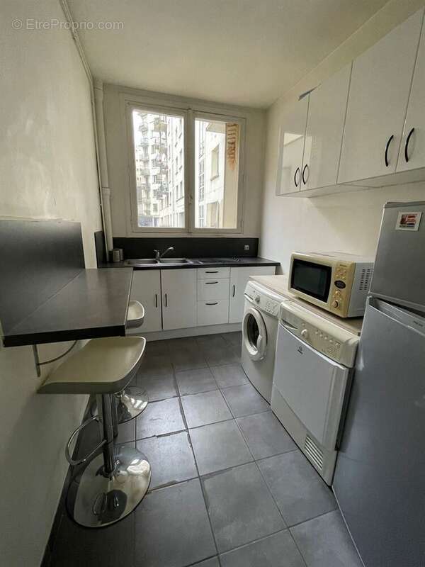 Appartement à PARIS-15E