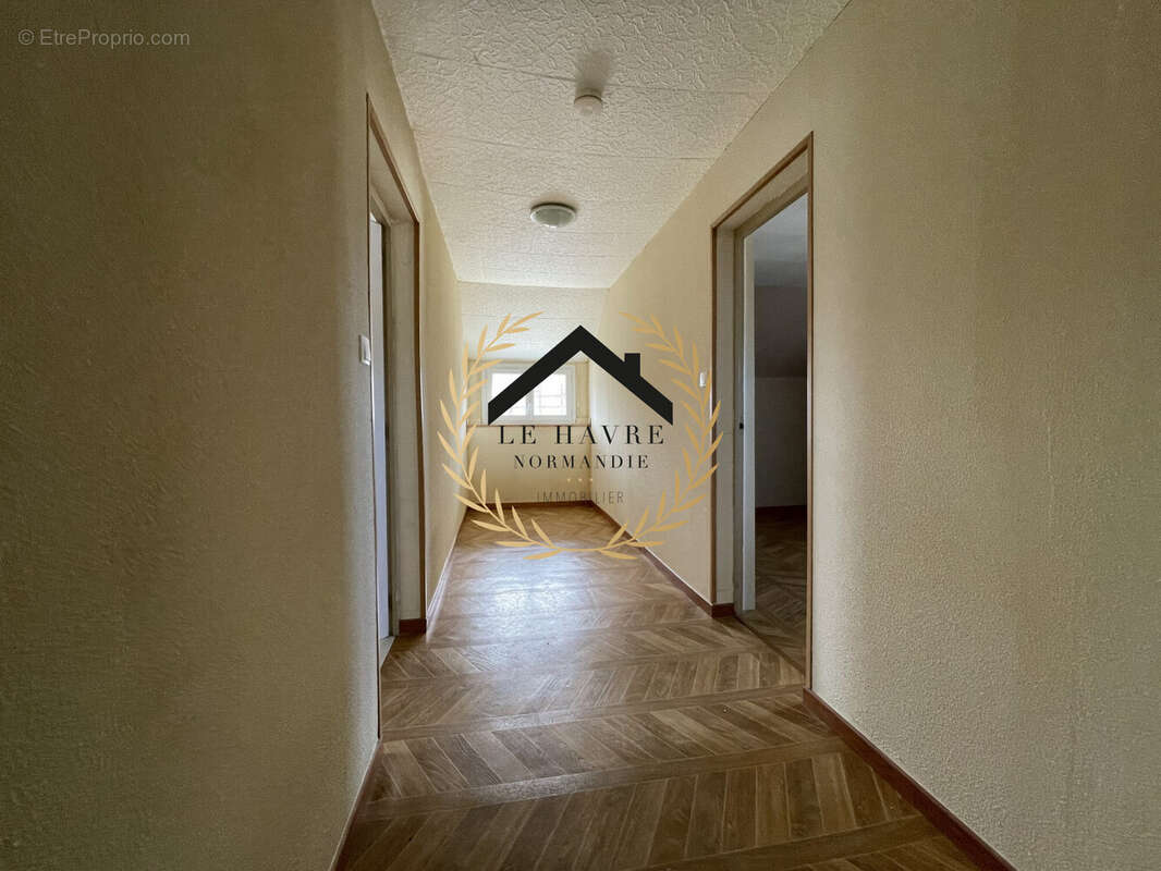 Maison à CRIQUETOT-L'ESNEVAL