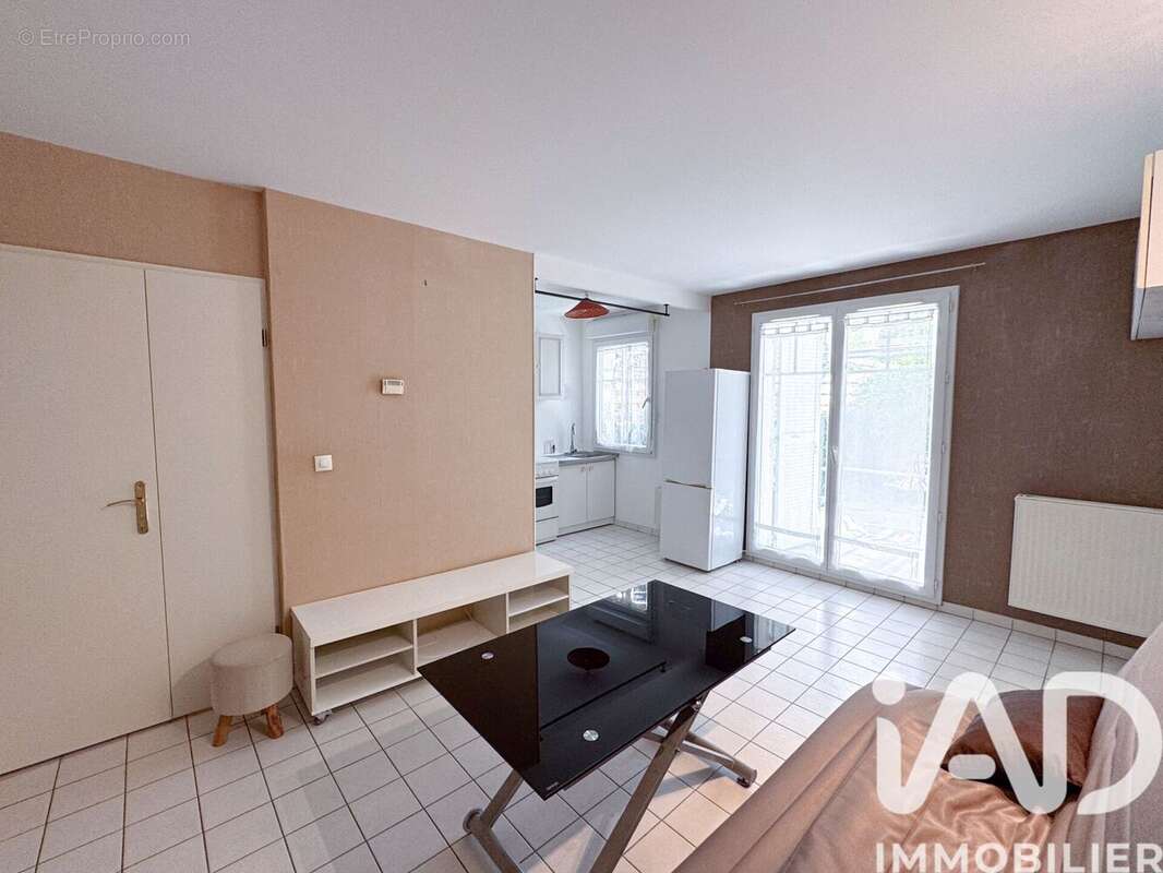 Photo 4 - Appartement à ROISSY-EN-BRIE