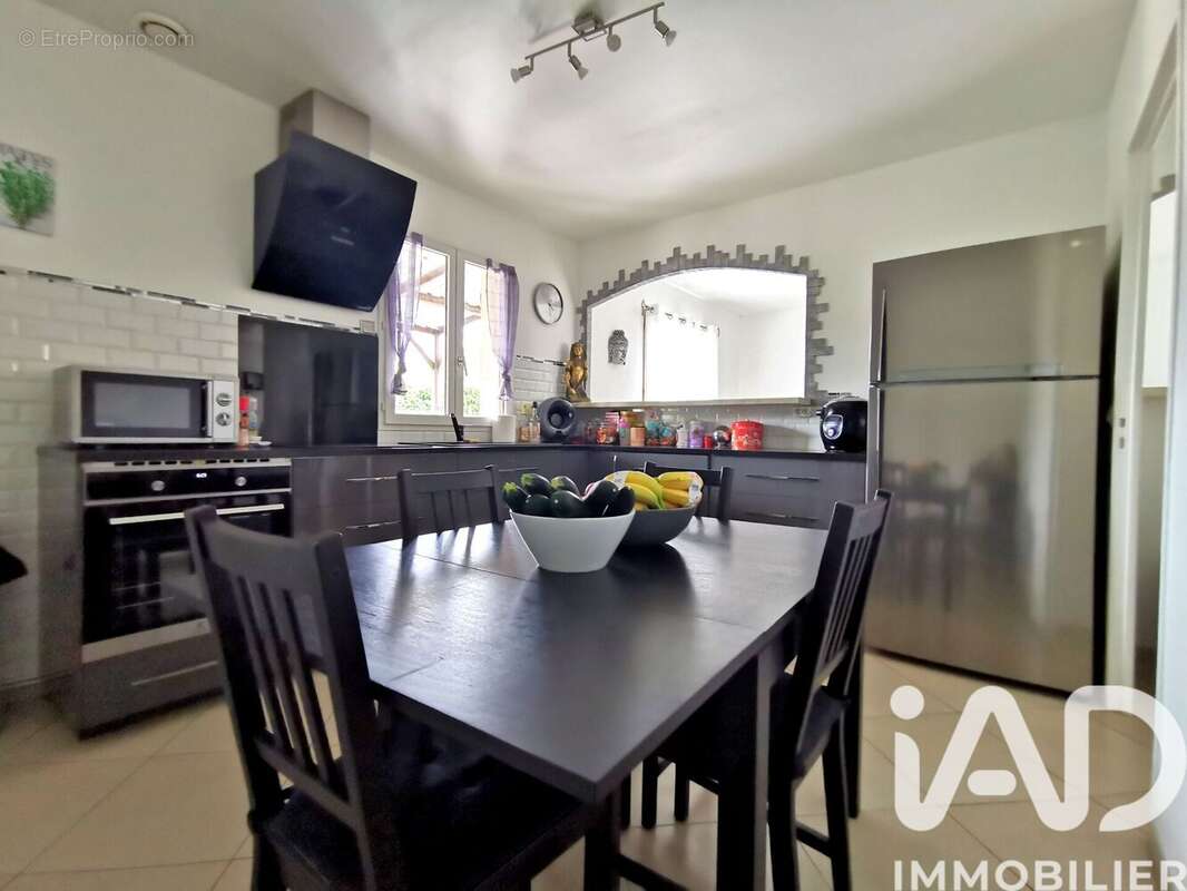 Photo 5 - Maison à QUINCY-VOISINS