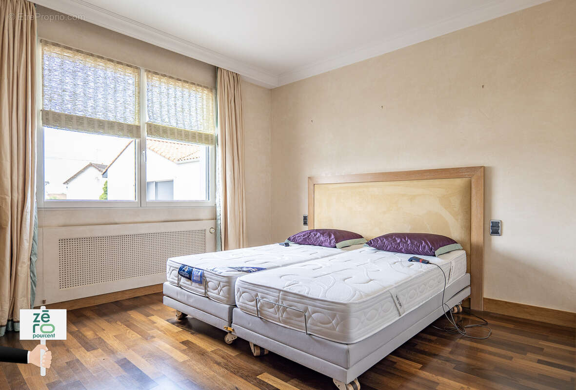 Maison à LES HERBIERS