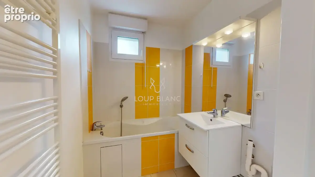 Appartement avec terrasse - Sainte-Suzanne - photo 10