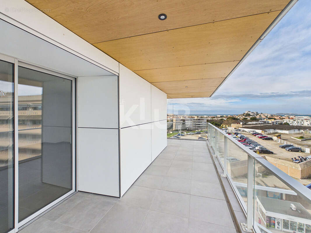 Appartement à MARSEILLE-8E