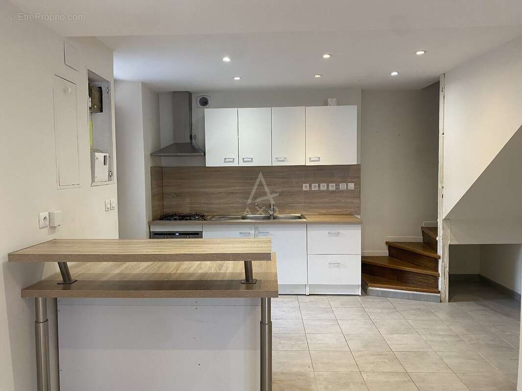 Maison à BUZET-SUR-TARN