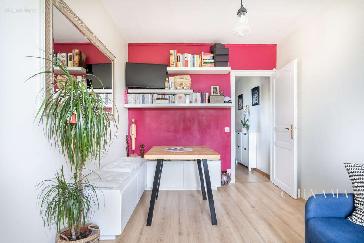 Appartement à LE PERREUX-SUR-MARNE