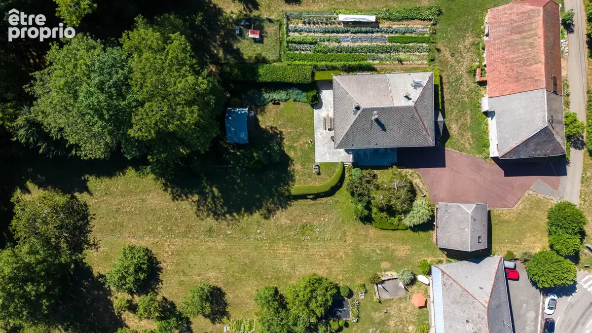 Le Noyer - Ferme rénovée de caractère - potentiel de 336m2 habitable - 2.630m2 de terrain plat - photo 20
