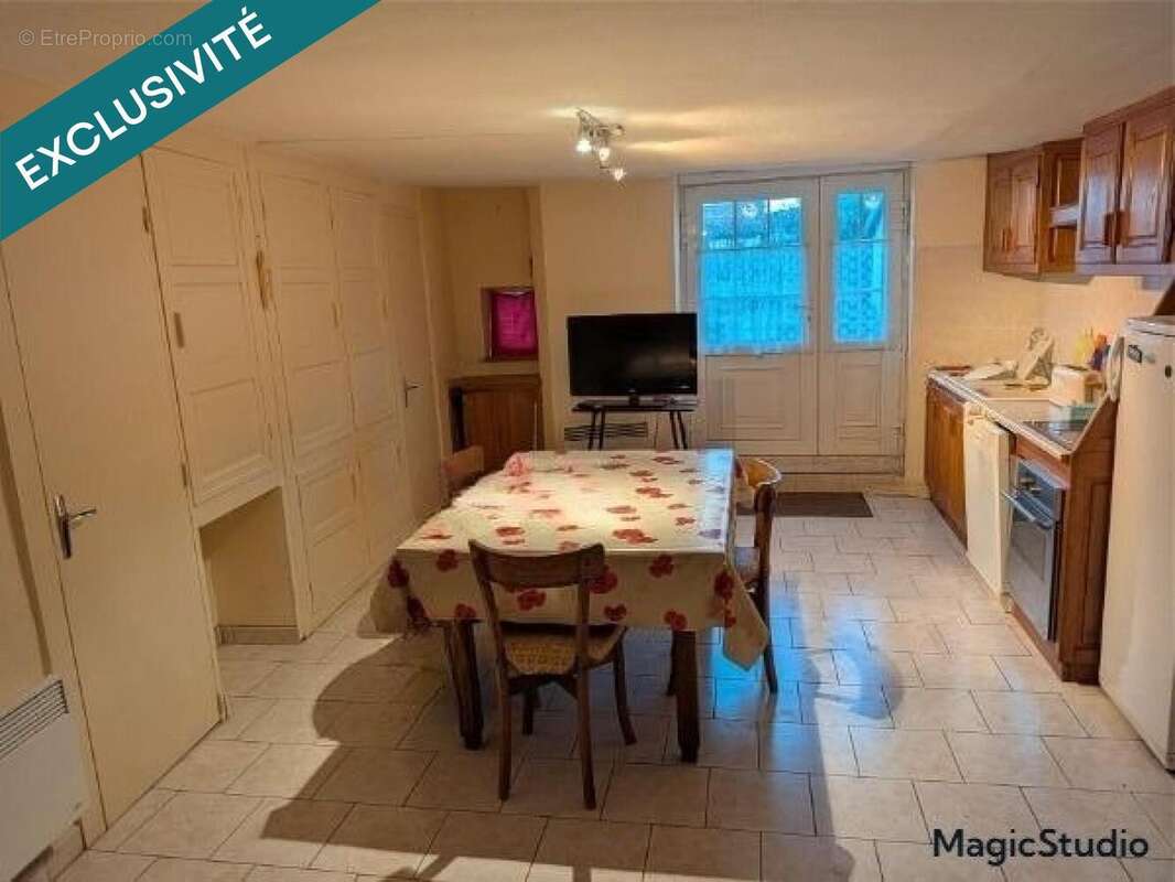 Photo 5 - Maison à AIGLEPIERRE