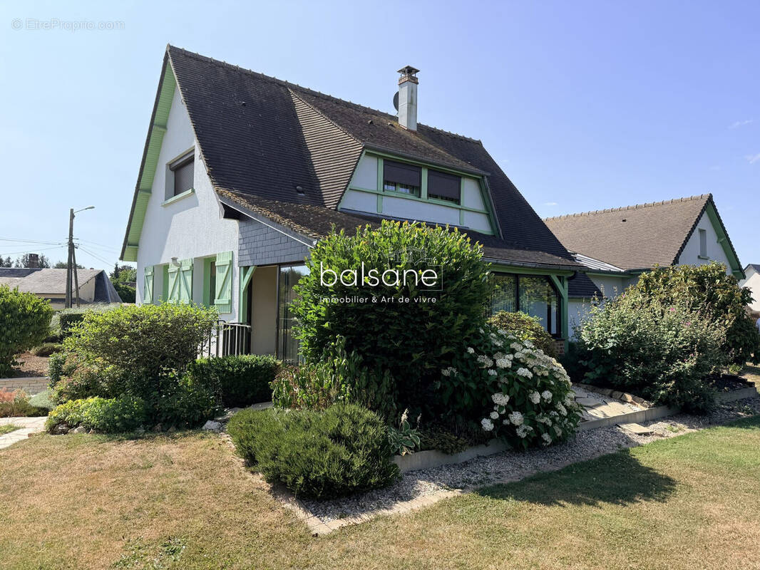 Maison à LE NEUBOURG