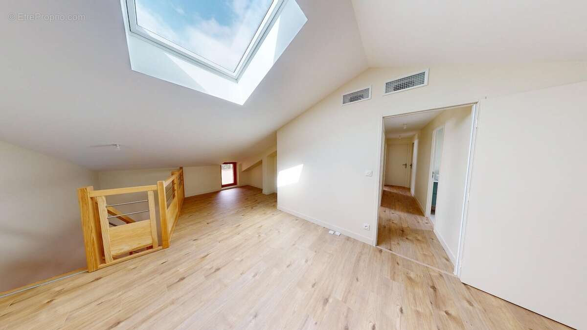 Maison à MAUREMONT