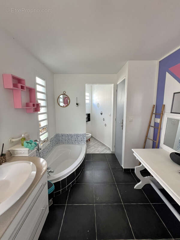 Maison à SAINT-FRANCOIS