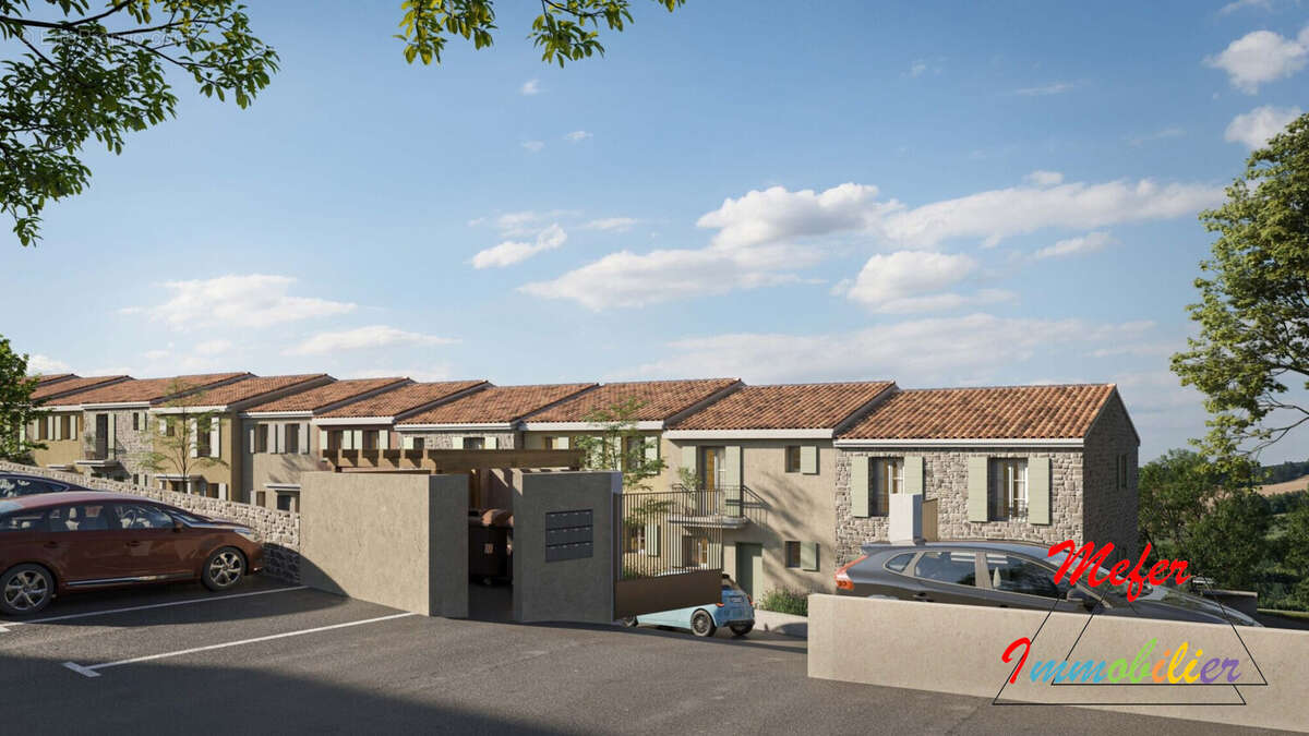 Maison à LA GARDE-FREINET