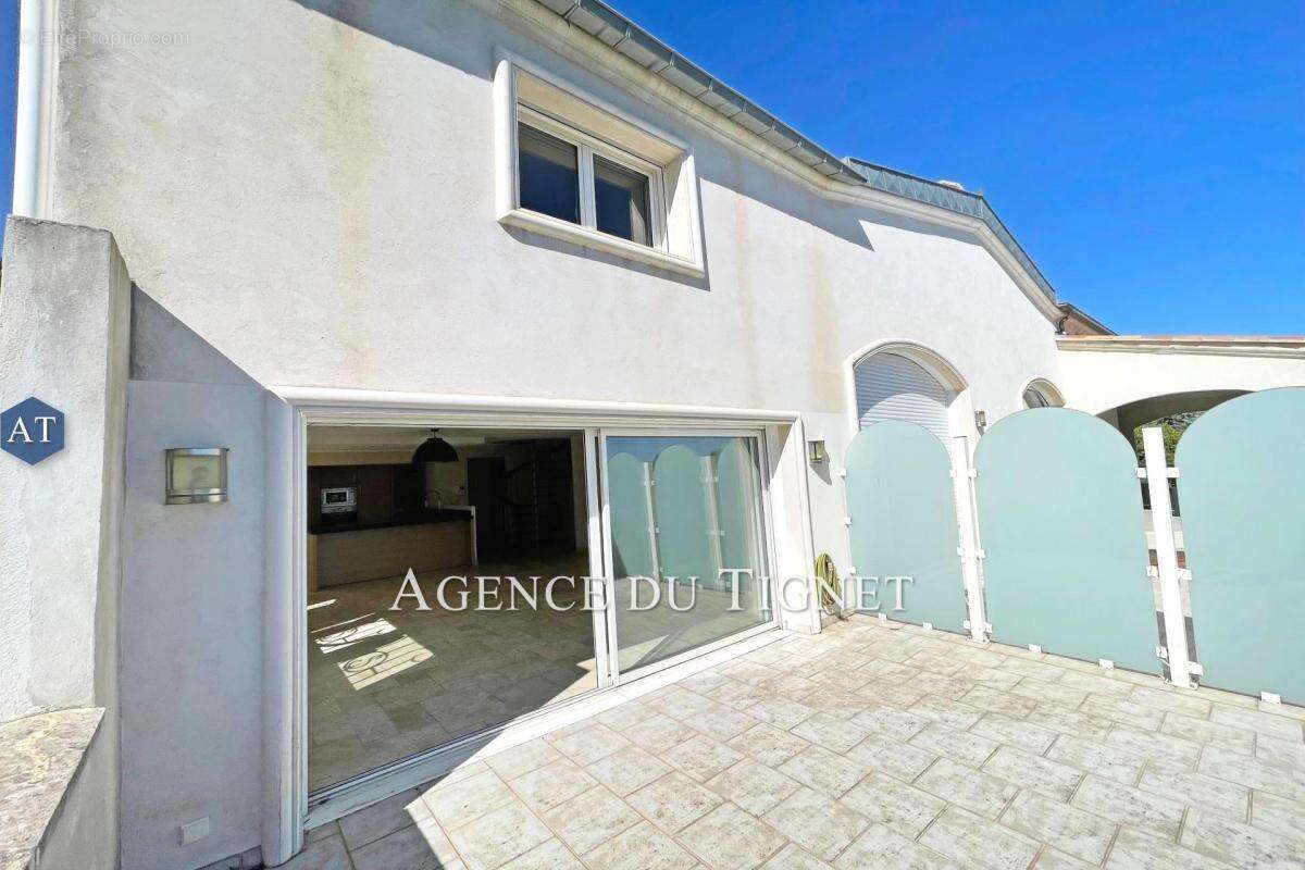 Appartement à GRASSE
