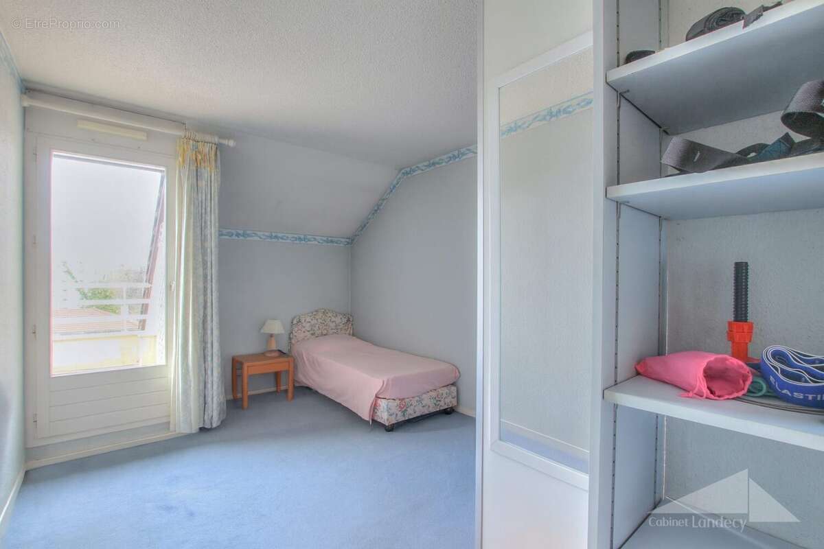 Appartement à FERNEY-VOLTAIRE