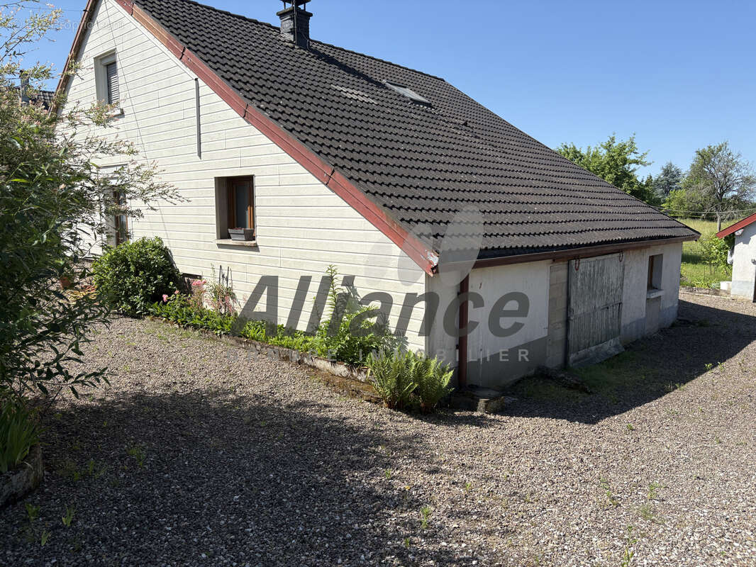 Maison  de  type  f3  sur  froideconche - photo 3