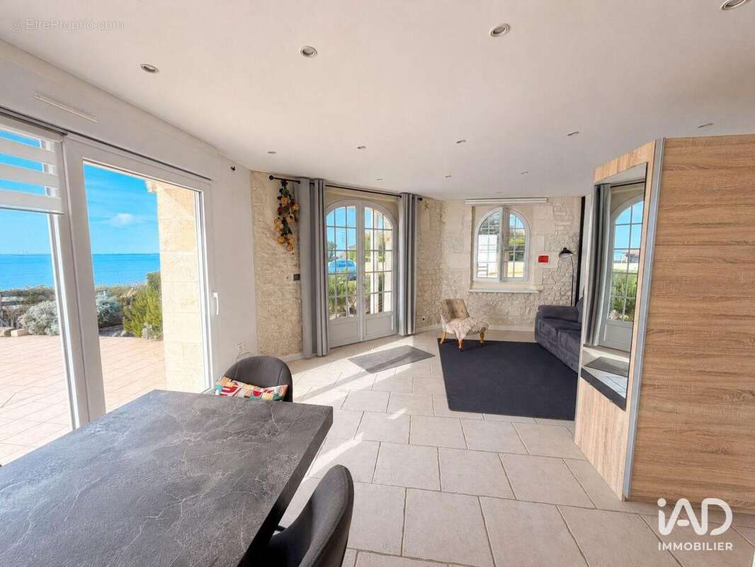 Appartement 94 m² à Meschers-Sur-Gironde  - photo 2