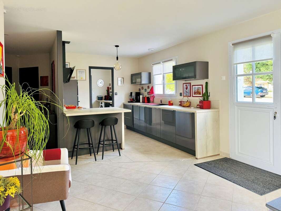 Cuisine - Maison à GRAND'LANDES