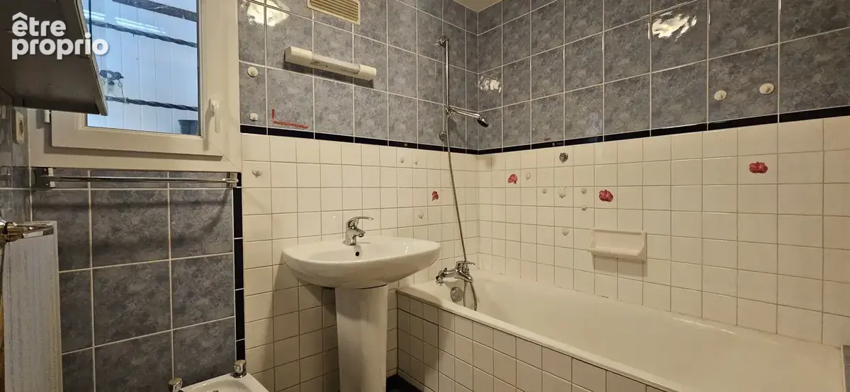 Maison 4 pièces 83 m² à vendre à Bressuire (79300) - photo 7