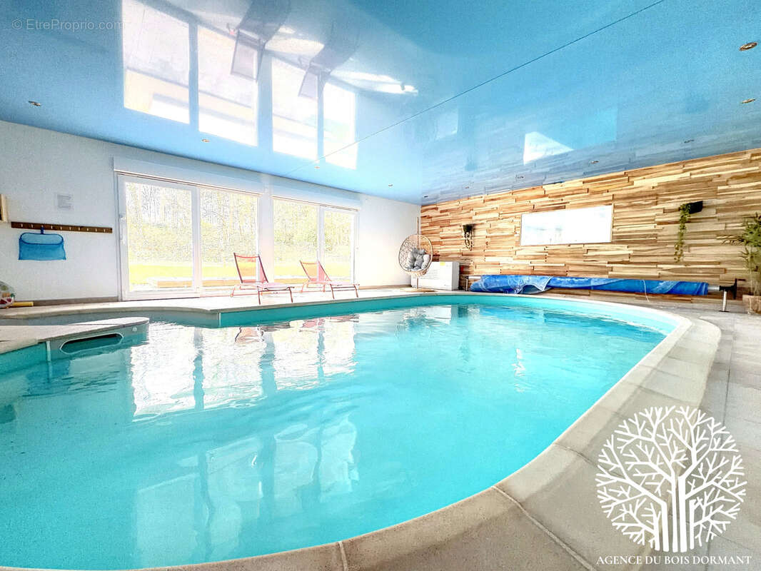 Maison à MORET-SUR-LOING