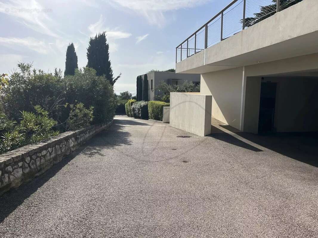 Alpes maritimes - nice (06) - st pierre de feric: vente appartement 3 pieces residence de haut standing piscine /terrasse/ stati - photo 5