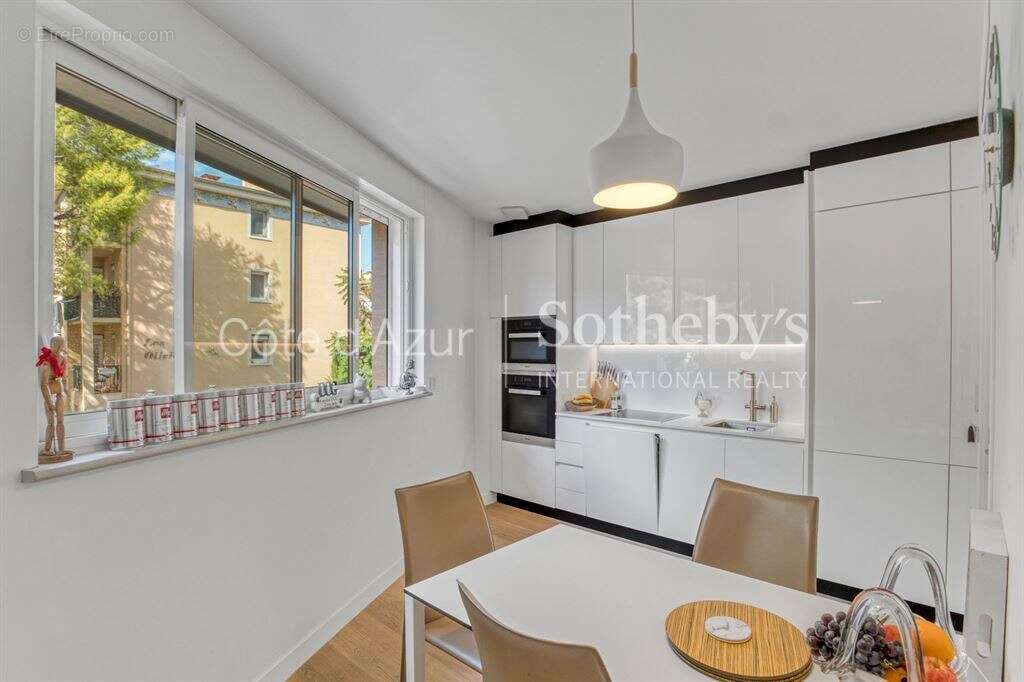 Appartement de luxe 3 pièces à vendre à Saint-Jean-Cap-Ferrat avec vue mer - photo 9