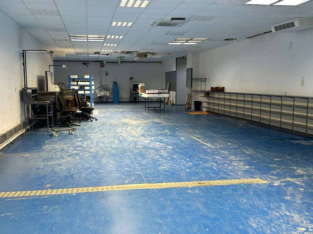 Commerce à LA GAUBRETIERE