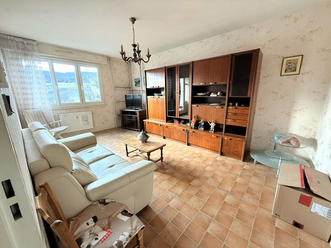 Appartement à COGNIN