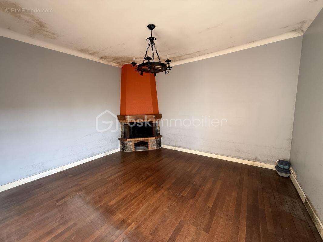 Nantes – maison à rénover – environ 80 m² – parcelle de 350 m² - photo 3