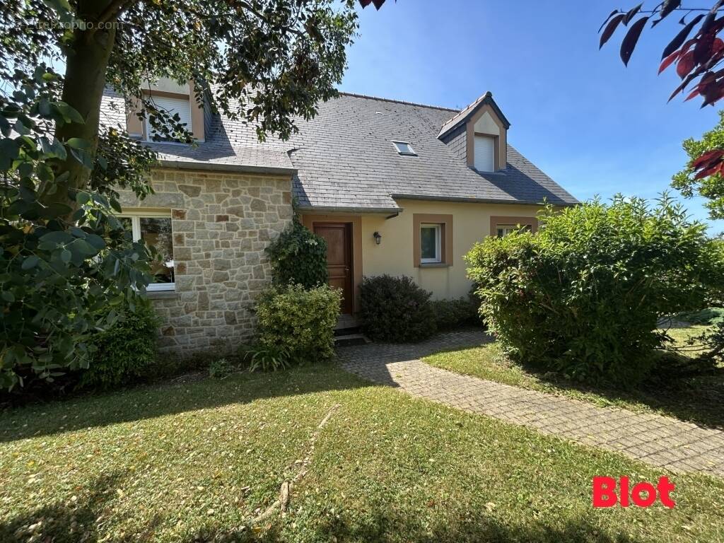 Maison à SAINT-COULOMB