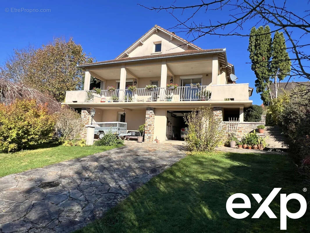 Maison à SAINT-MESMIN