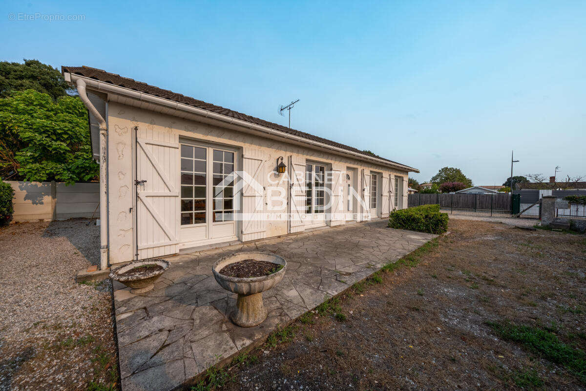 Maison à SAINT-MEDARD-EN-JALLES