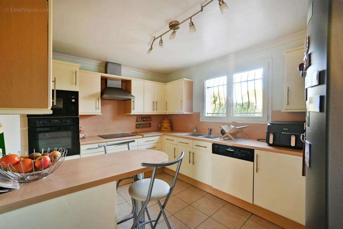 Maison à SAINT-GILLES