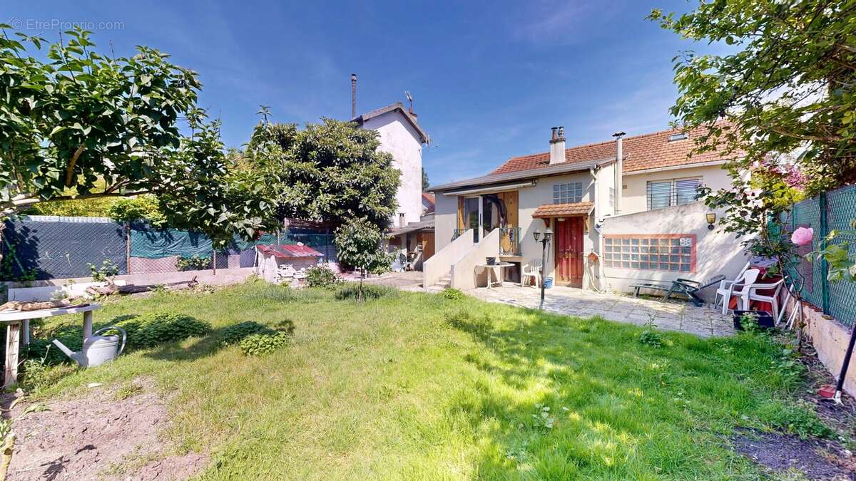 Maison à BONDY
